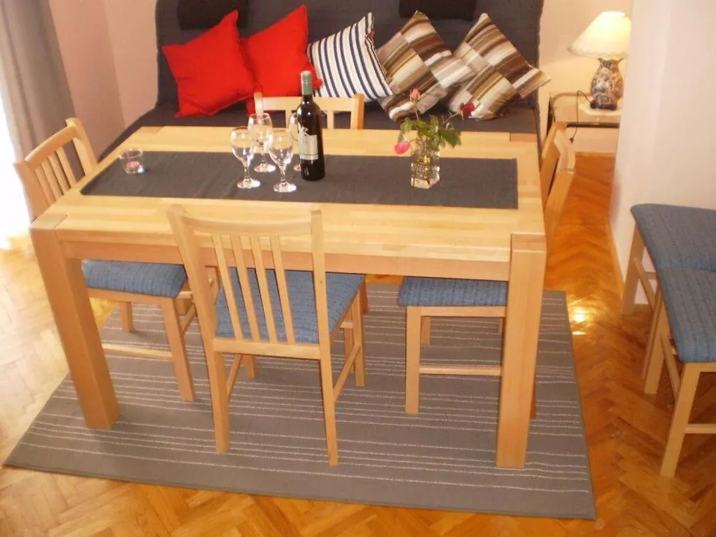 Licul Modern Retreat Villa Kukci